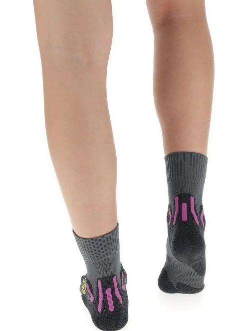 UYN UYN WOMAN TREKKING APPROACH MID SOCKS női túrazokni szürke színben 4