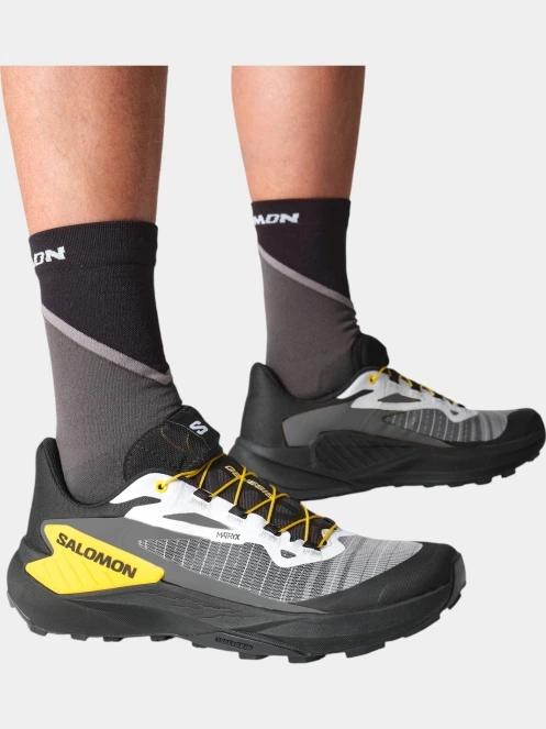 Salomon Genesis férfi terepfutó cipő fekete színben 8
